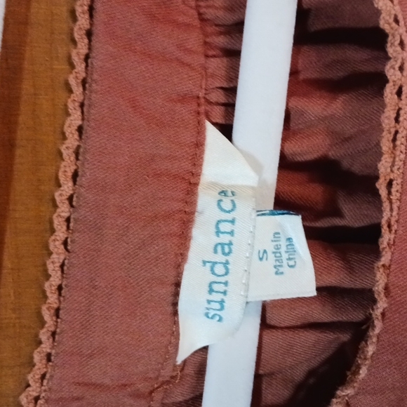 Sundance Crochet Embroidered Boho 3/4 Sleeve Top - Picture 4 of 7